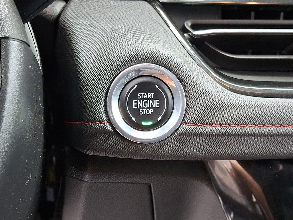 Used 2024 Chevrolet TrailBlazer RS w/ Driver Confidence Package image 22