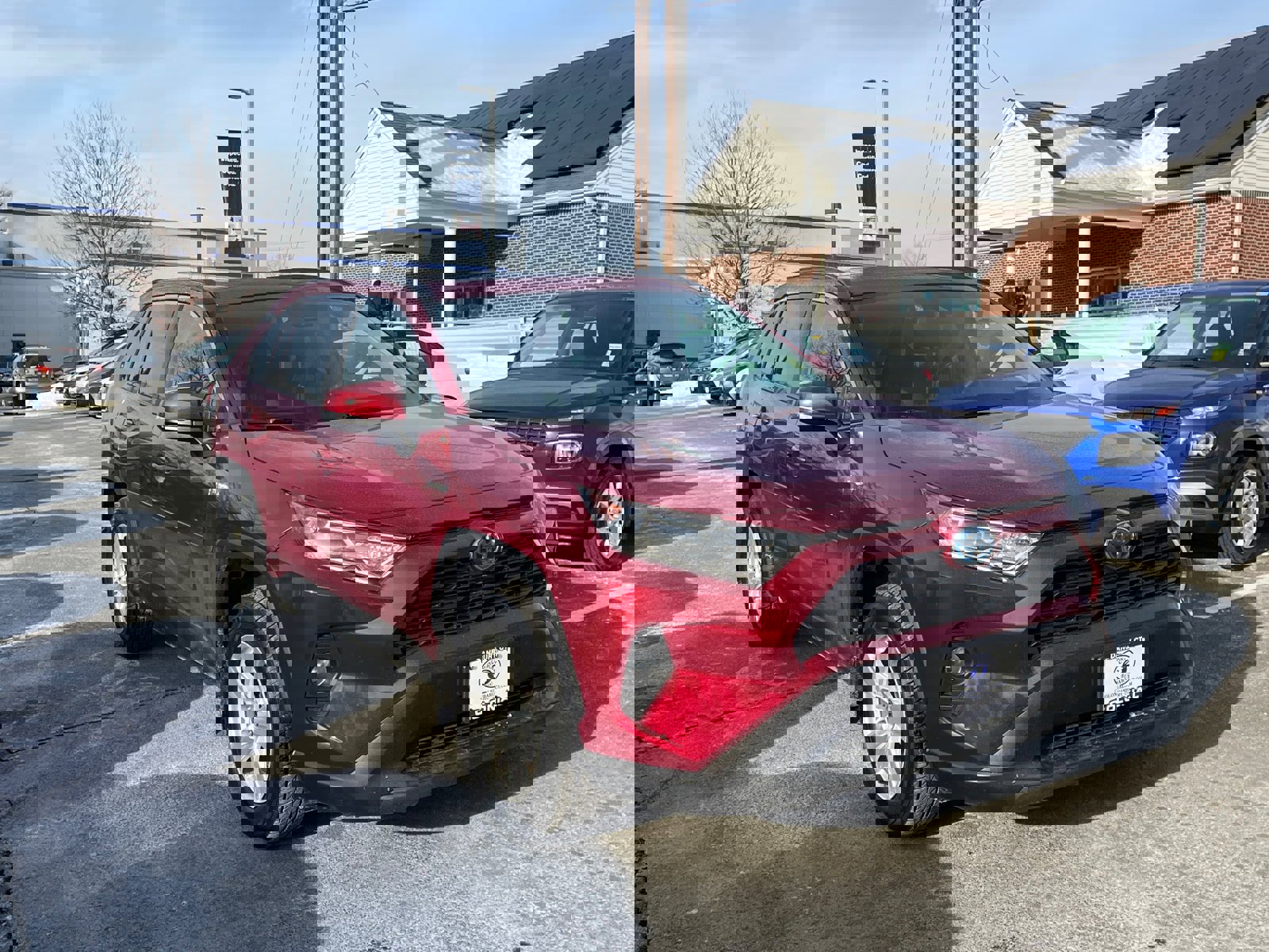 Used 2021 Toyota RAV4 XLE w/ Convenience Package AWD/4WD image 6