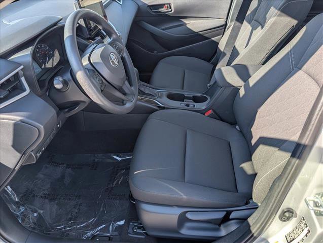 Used 2025 Toyota Corolla LE w/ LE Premium Package image 16