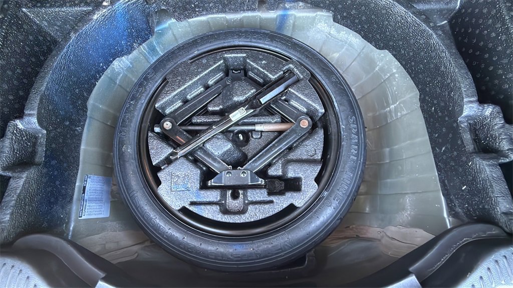 Used 2022 Chevrolet Trax LT w/ Driver Confidence Package image 16