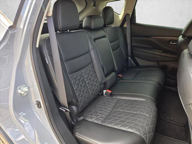 Used 2023 Nissan Murano Platinum w/ Cargo Package image 19