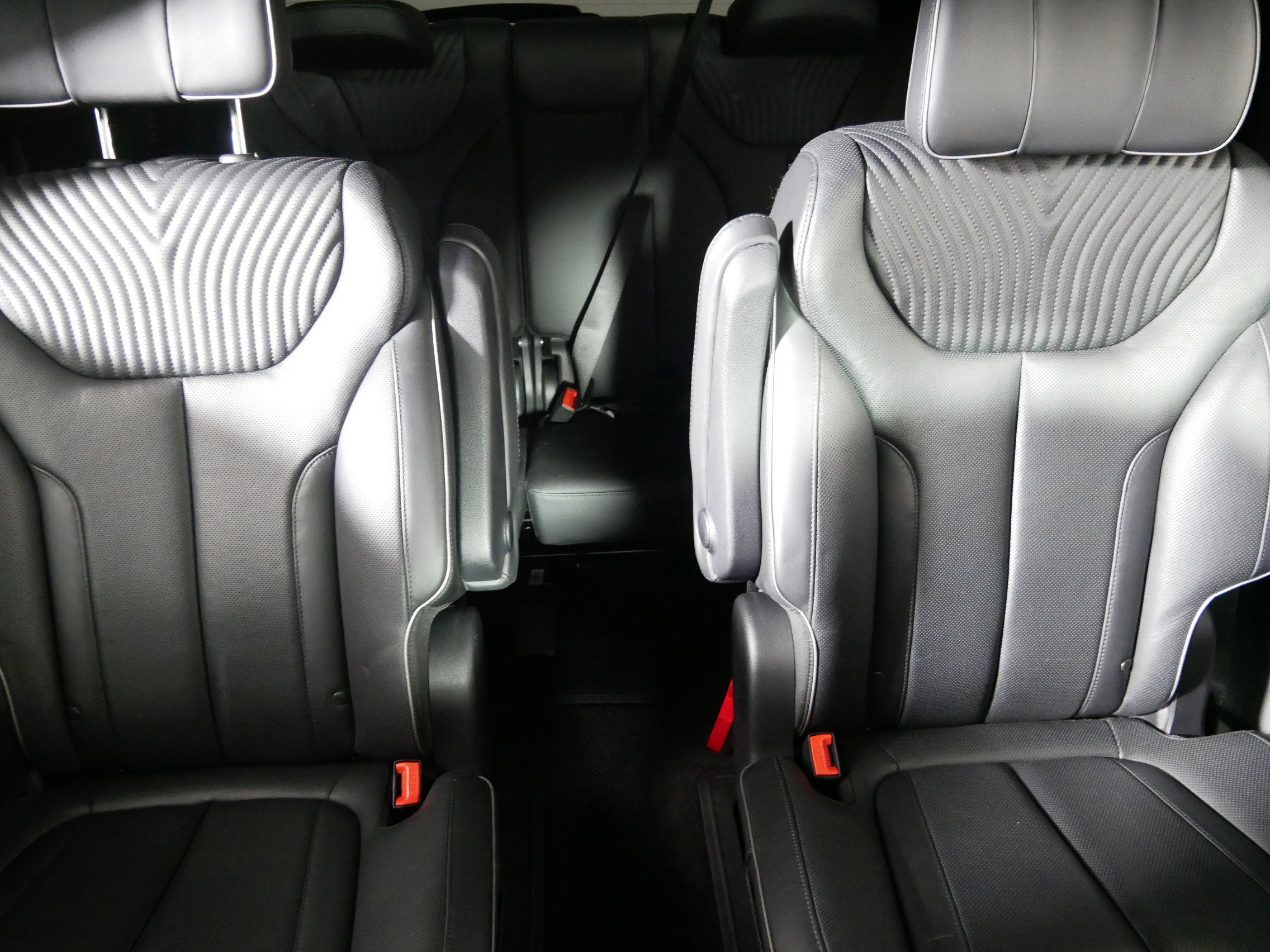 Used 2023 Hyundai Palisade Calligraphy AWD/4WD image 13
