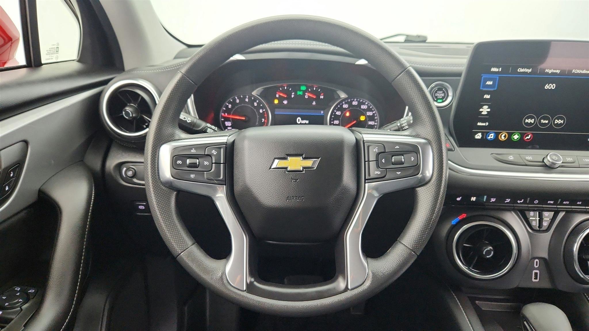 Used 2024 Chevrolet Blazer LT w/ Convenience Package FWD image 28