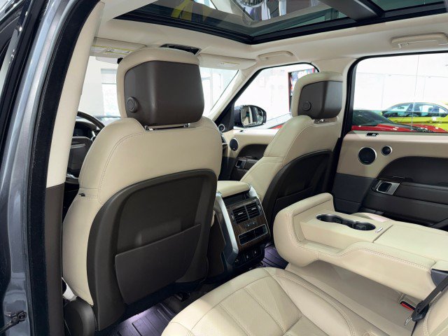 Used 2019 Land Rover Range Rover Sport HSE AWD/4WD image 5