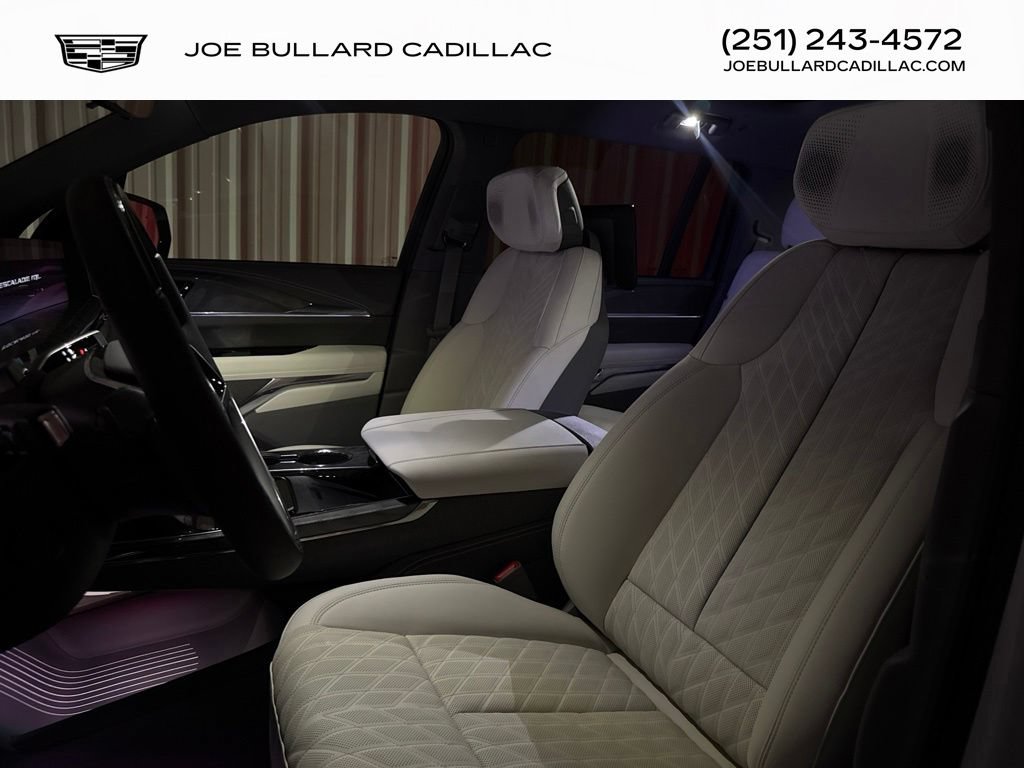 New 2026 Cadillac Escalade IQL Luxury w/ LPO, Floor Liner Package AWD/4WD image 53