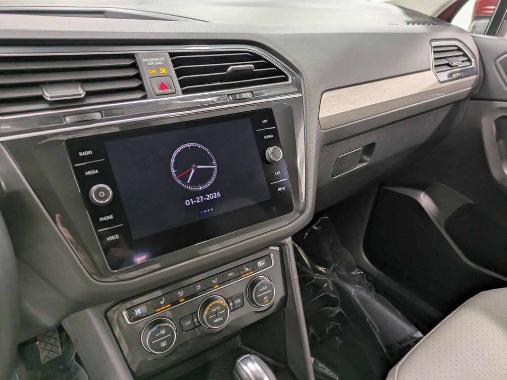 Used 2019 Volkswagen Tiguan SE image 11