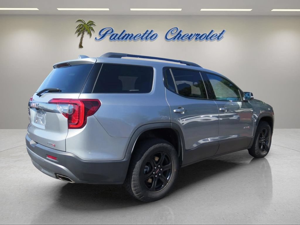 Used 2023 GMC Acadia AT4 w/ Technology Package AWD/4WD image 3