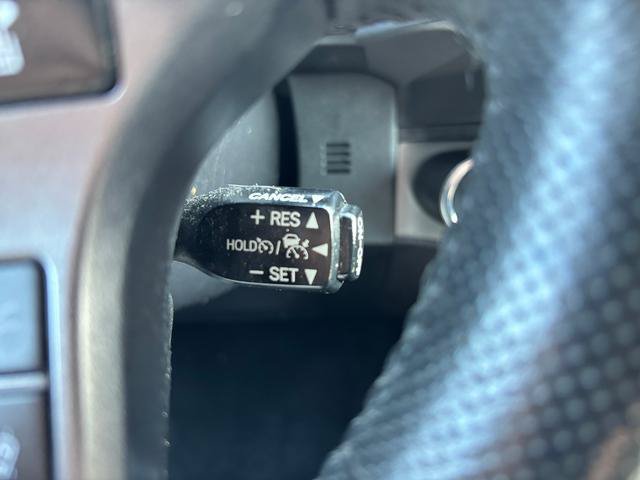 Used 2022 Toyota Tacoma TRD Off-Road AWD/4WD image 26