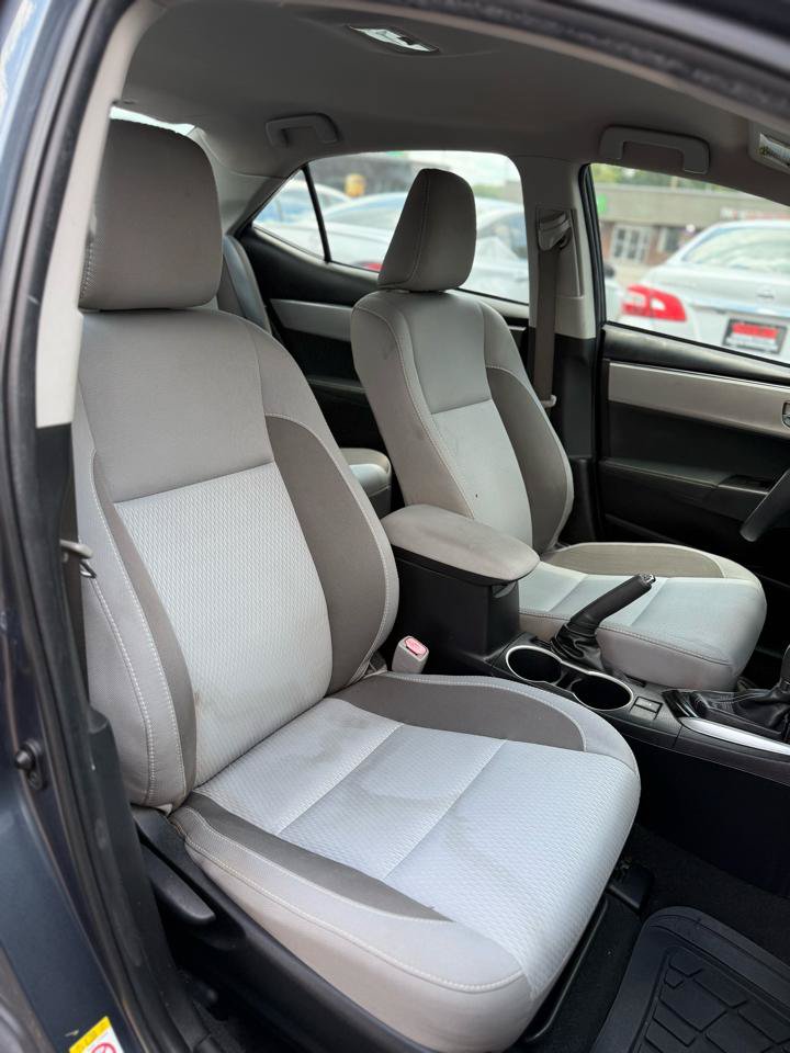 Used 2017 Toyota Corolla LE FWD image 11