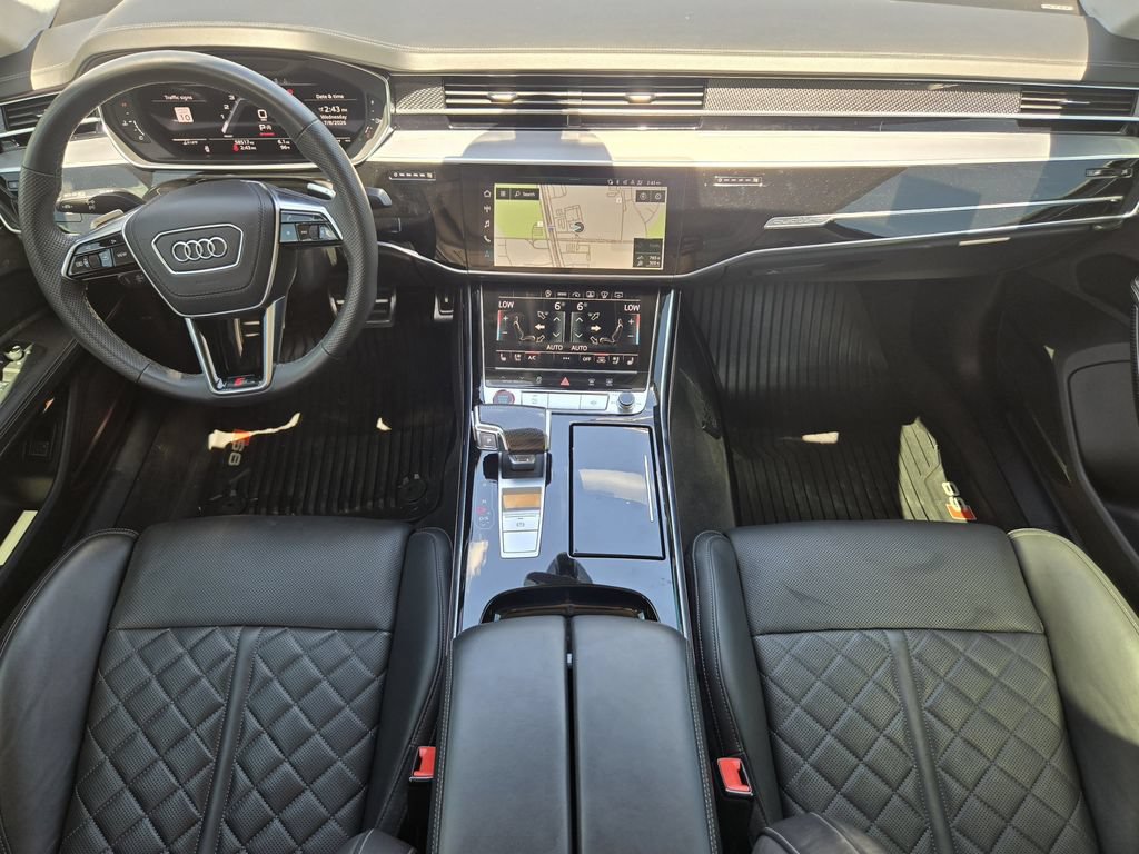 Used 2022 Audi S8 w/ S8 Comfort Plus Package AWD/4WD image 26