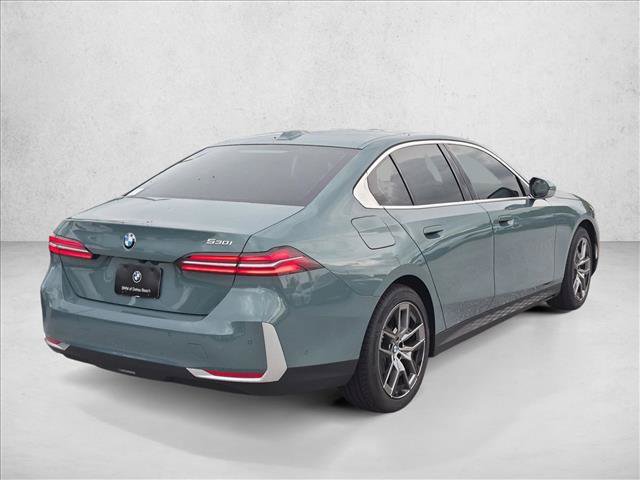 New 2027 BMW 530i RWD image 2