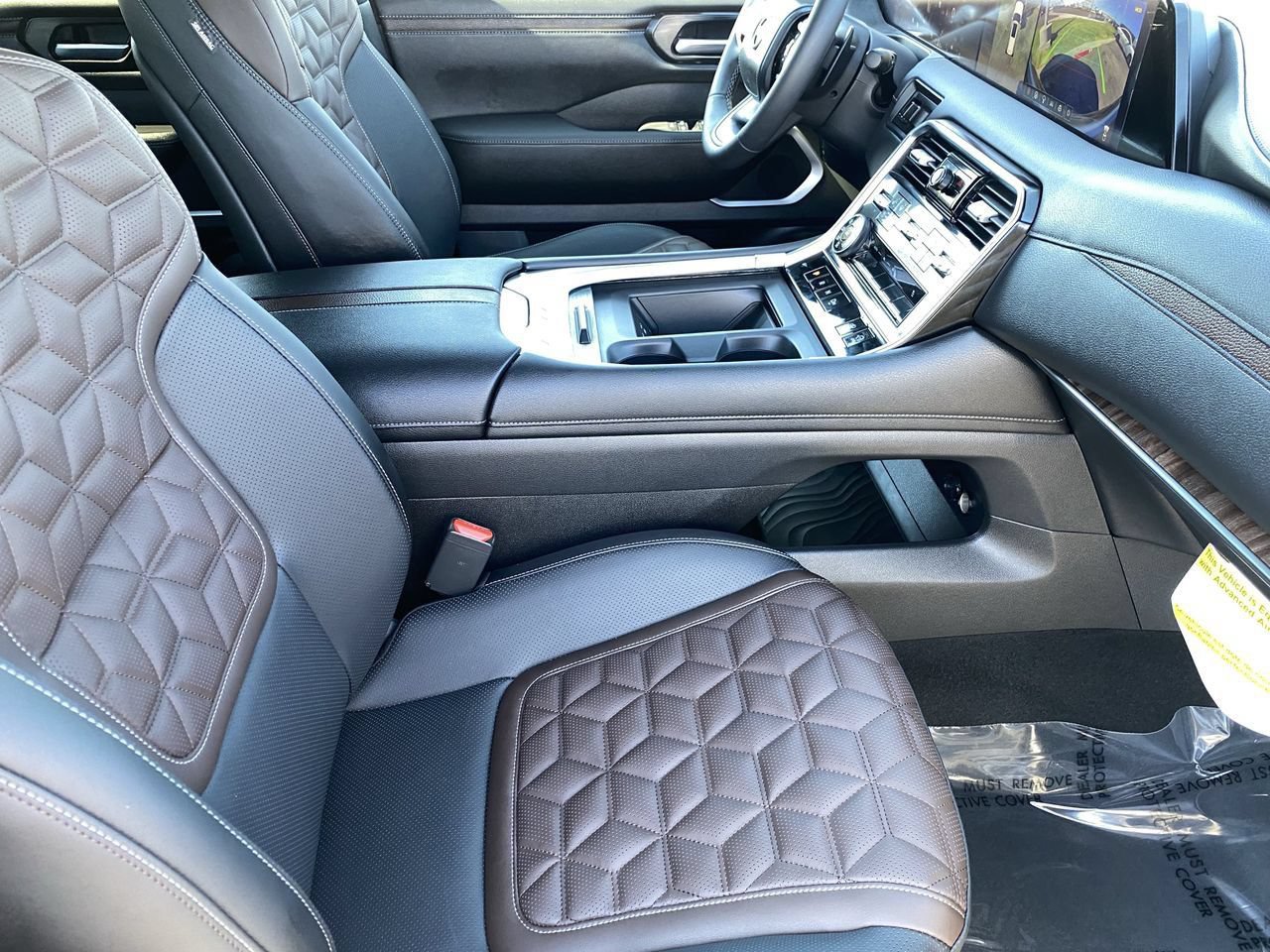 New 2026 Nissan Armada Platinum Reserve AWD/4WD image 10