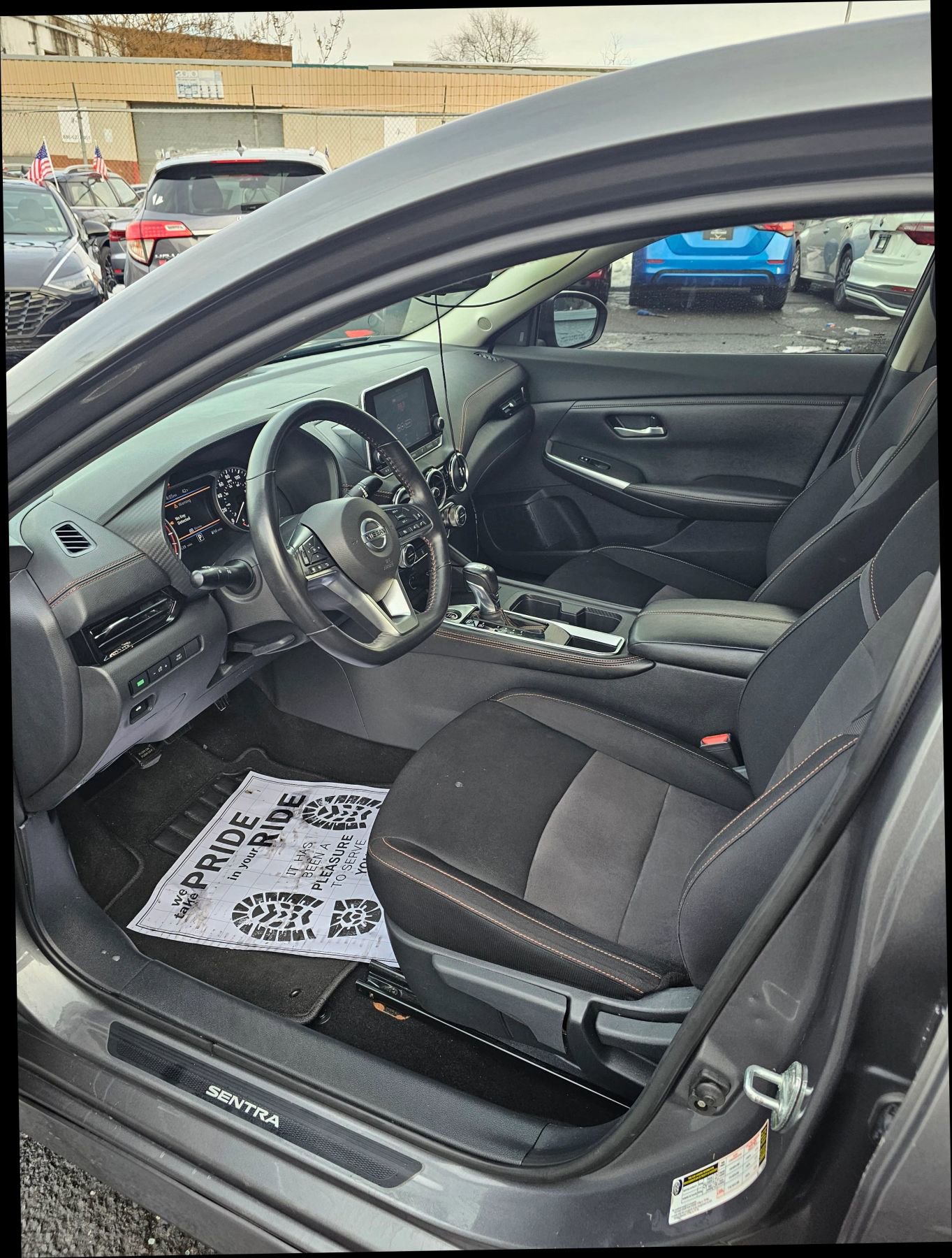 Used 2020 Nissan Sentra SR w/ Lighting Package image 6