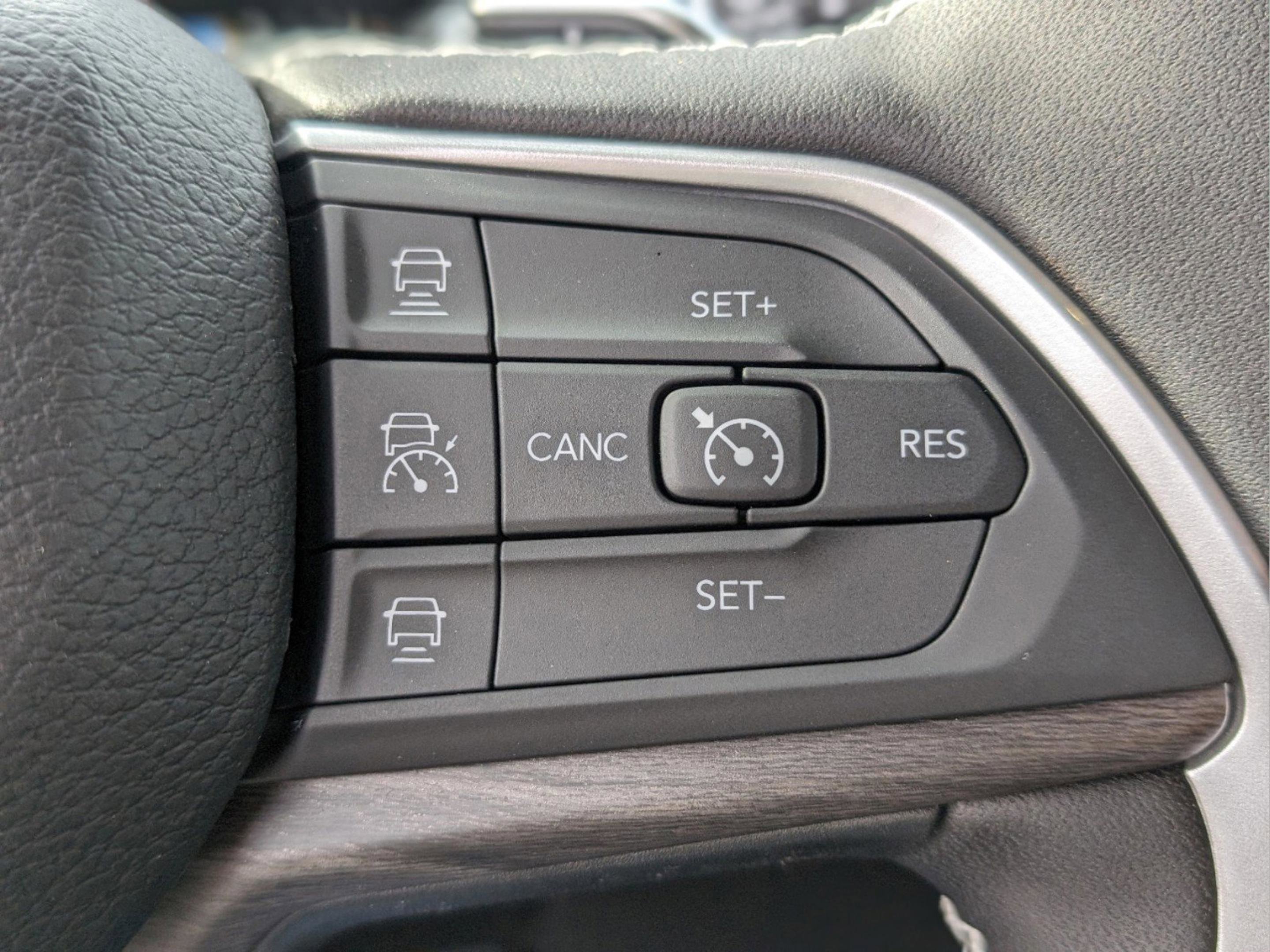 New 2024 Jeep Grand Cherokee Limited 4xe image 28