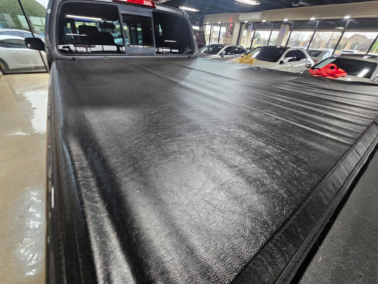 Used 2017 Nissan Frontier SV image 17