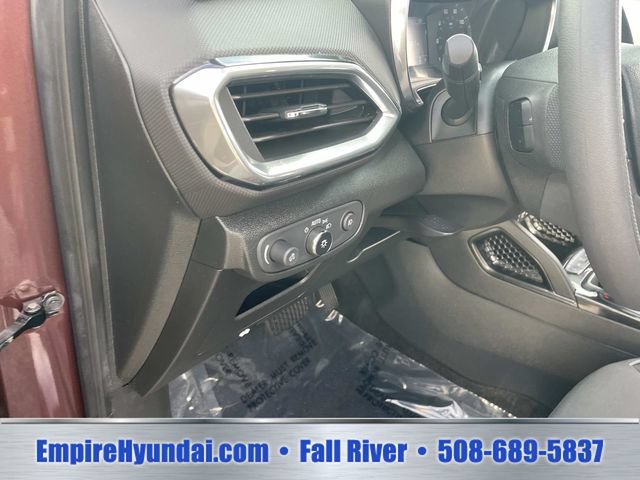 Used 2023 Chevrolet TrailBlazer LT w/ Convenience Package FWD image 21