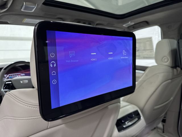 New 2026 Cadillac Escalade Platinum Sport w/ LPO, ONYX Package image 37