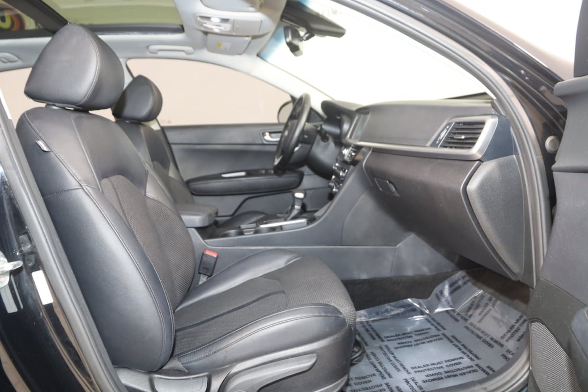 Used 2019 Kia Optima S w/ S Panoramic Sunroof Package FWD image 12