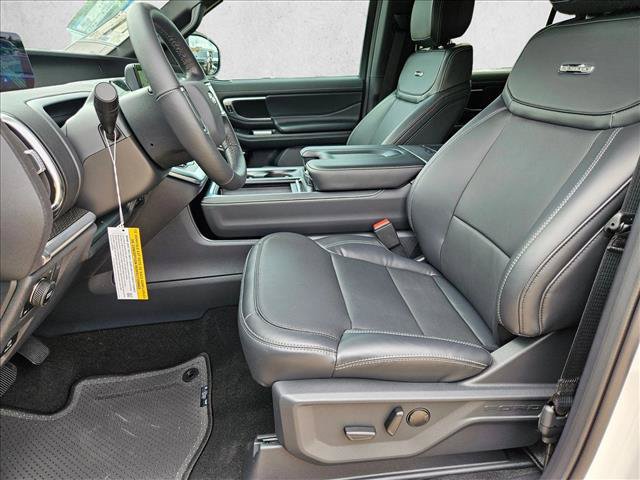 New 2027 Ford Expedition Max Platinum w/ Stealth Performance Package AWD/4WD image 4