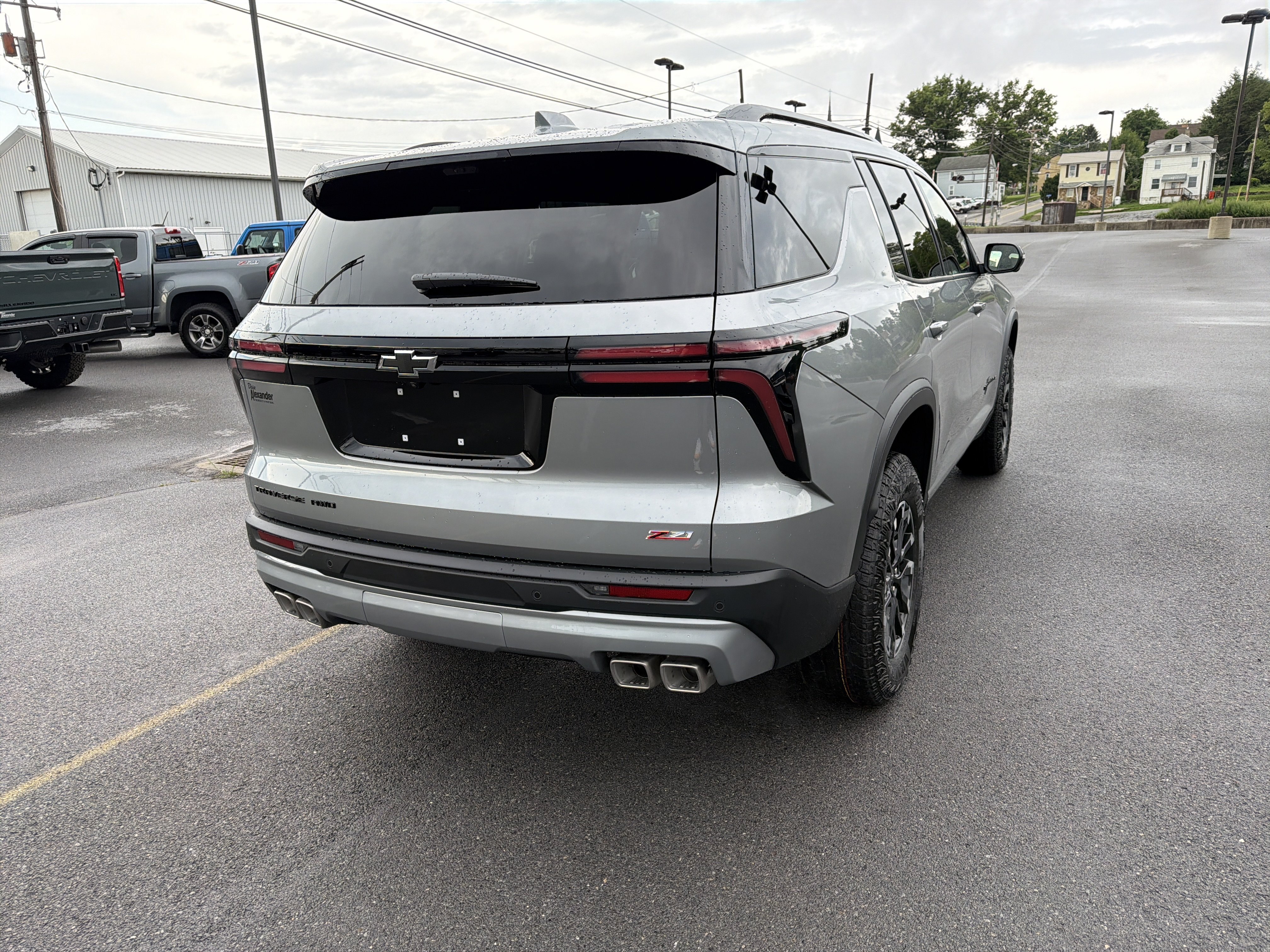 New 2026 Chevrolet Traverse Z71 w/ Driver Confidence Package AWD/4WD image 3