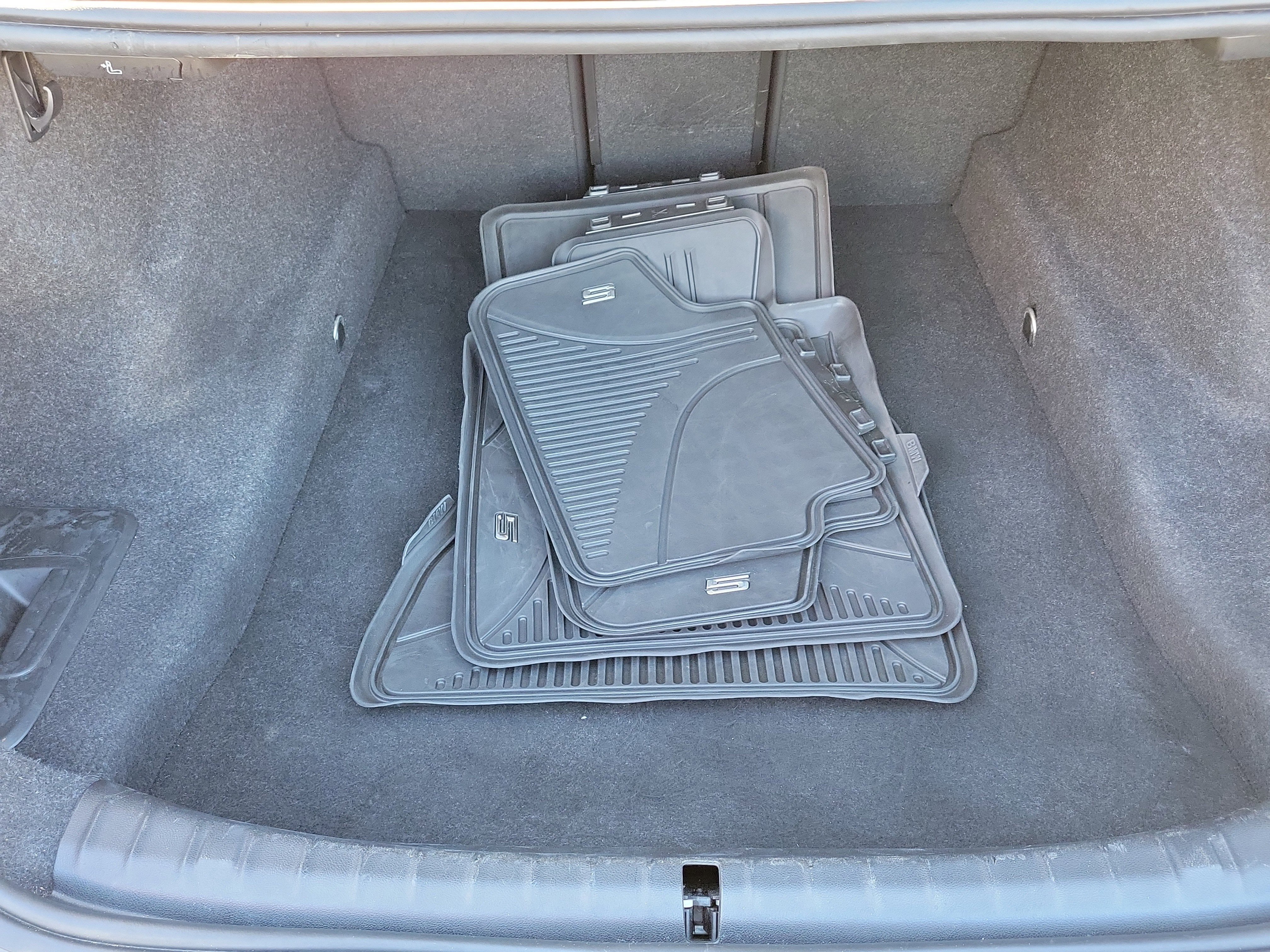 Used 2023 BMW 530i xDrive w/ M Sport Package image 8