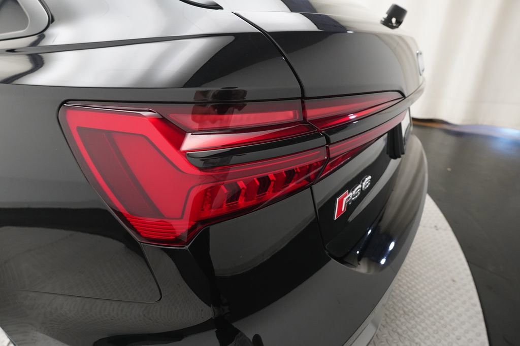 Used 2025 Audi RS 6 performance image 11