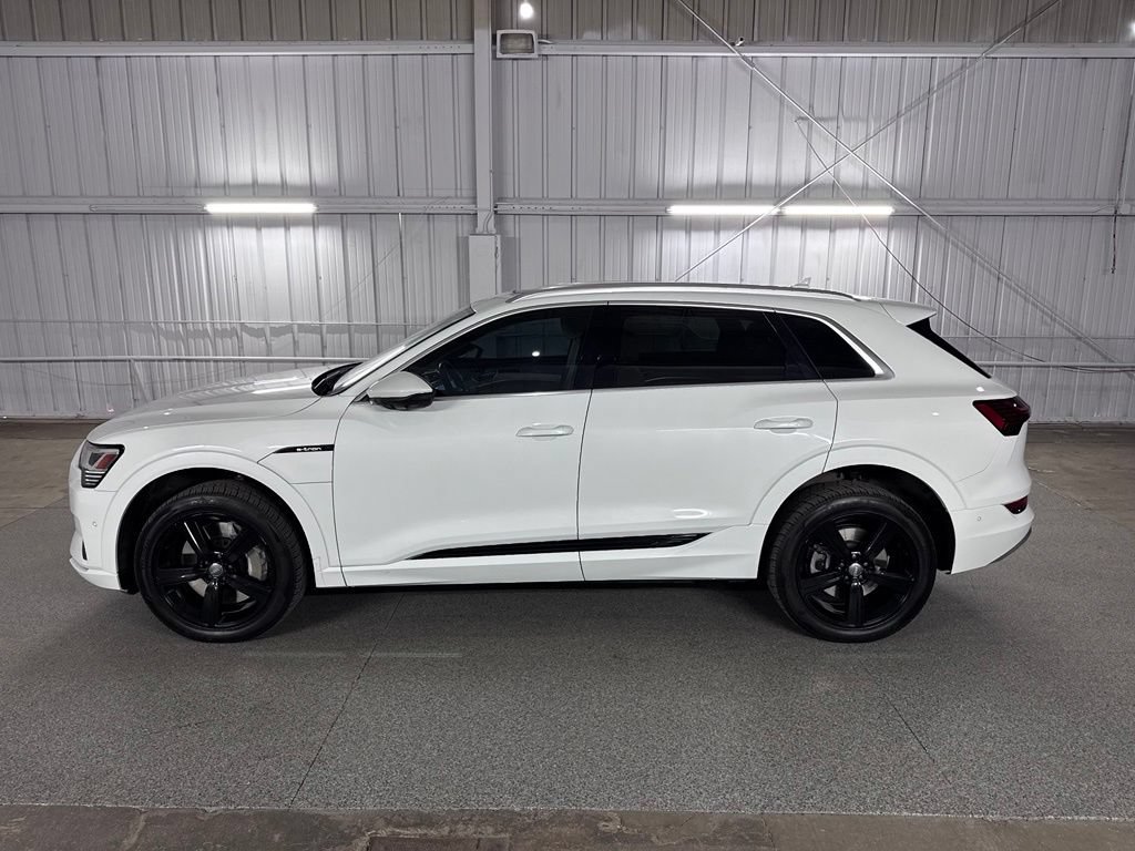 Used 2019 Audi e-tron Premium Plus w/ Cold Weather Package AWD/4WD image 20