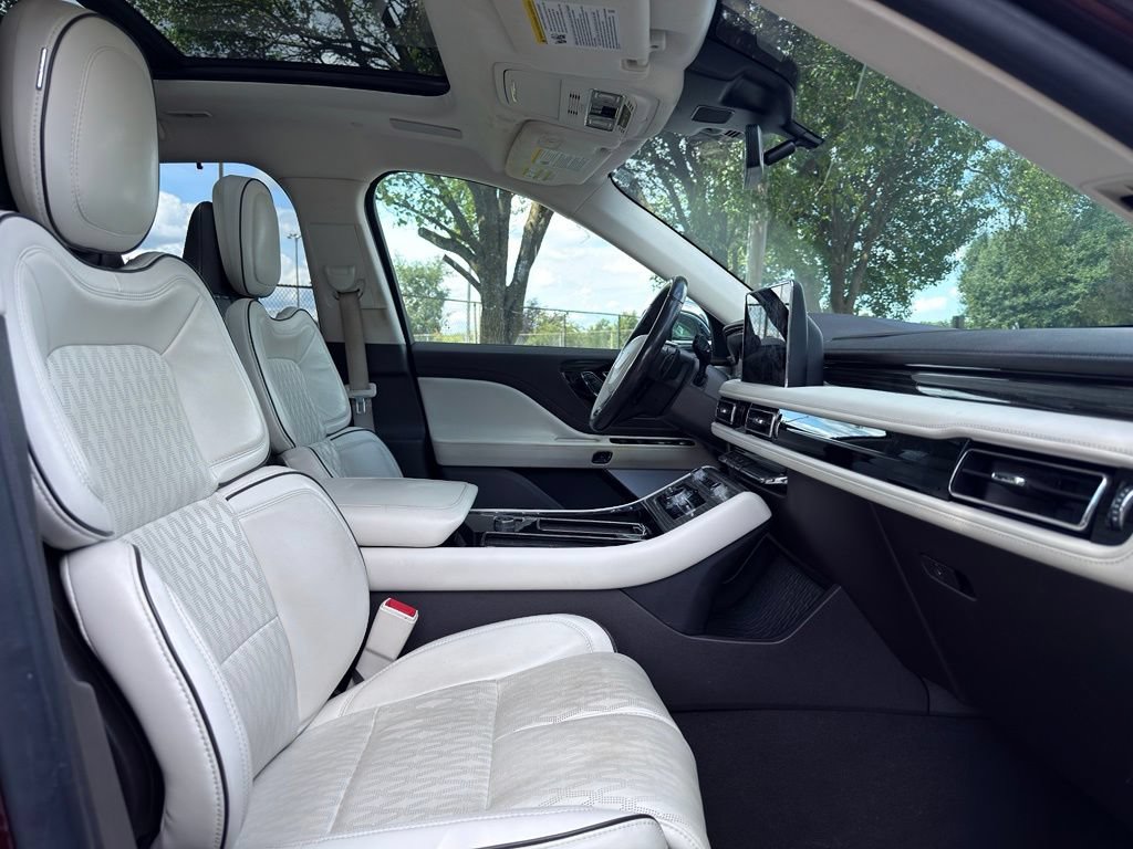 Used 2021 Lincoln Aviator Black Label w/ Dynamic Handling Package AWD/4WD image 36