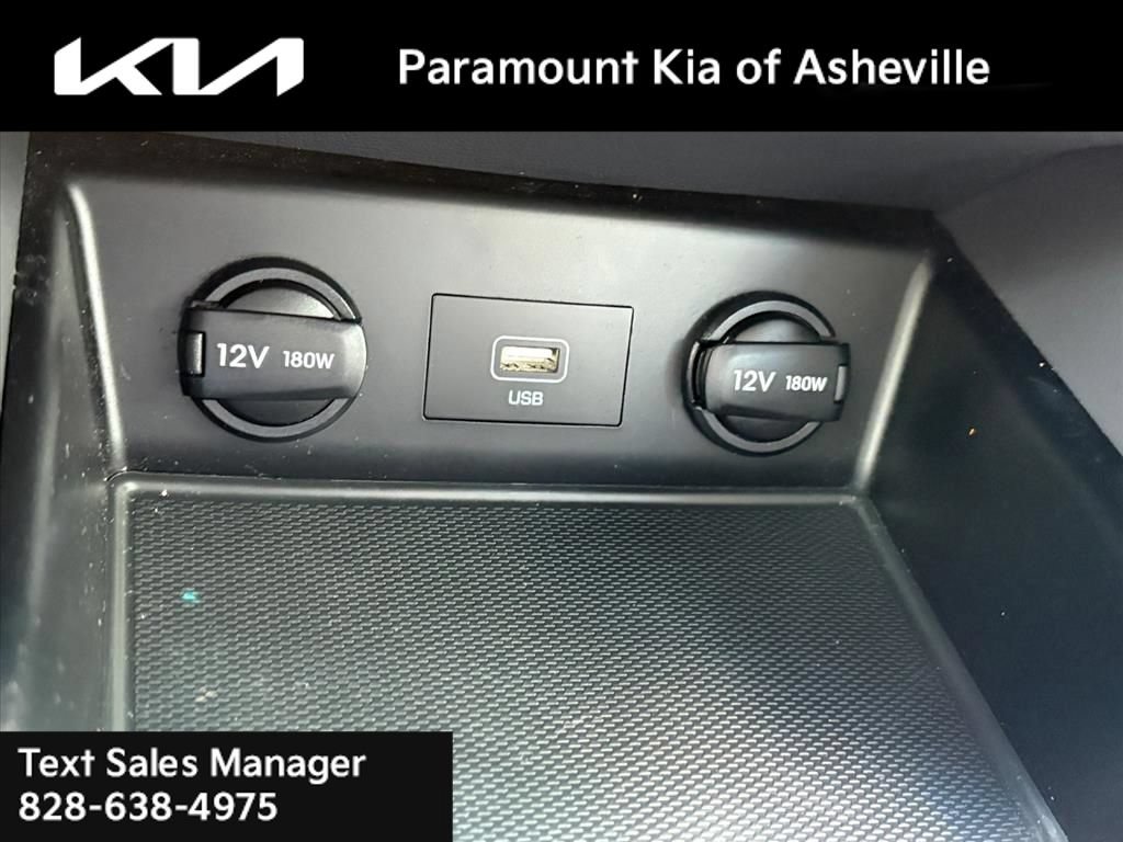 Used 2022 Hyundai Ioniq SE FWD image 25