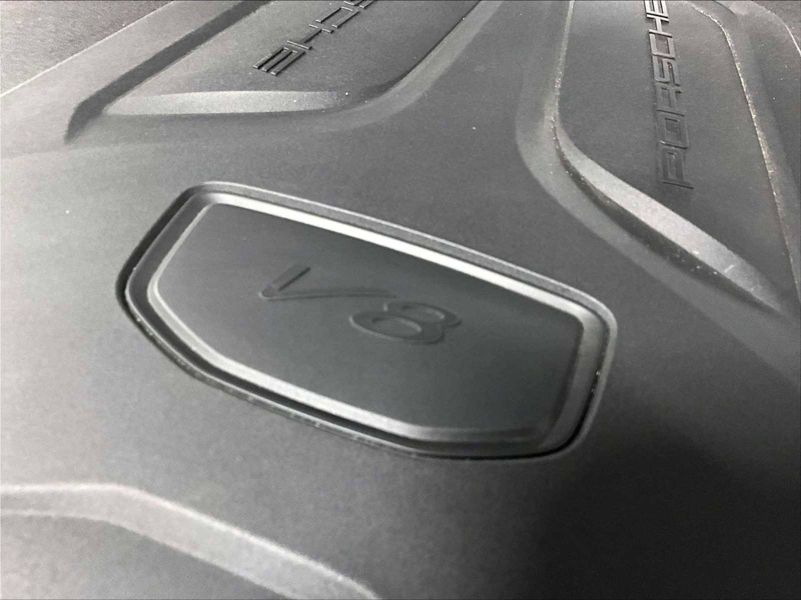 Used 2024 Porsche Cayenne S image 38