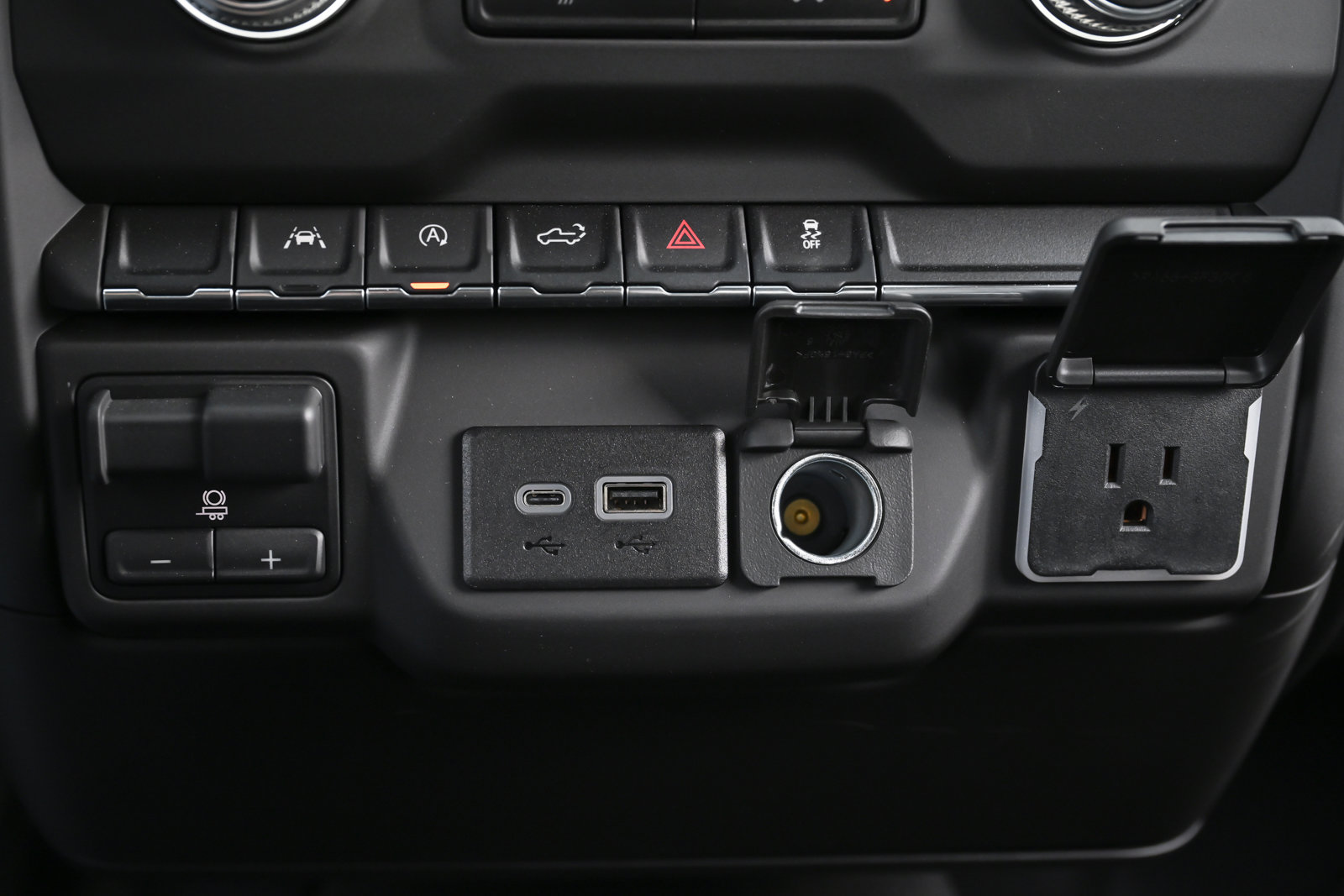 Used 2024 GMC Sierra 1500 Pro w/ Graphite Edition image 33