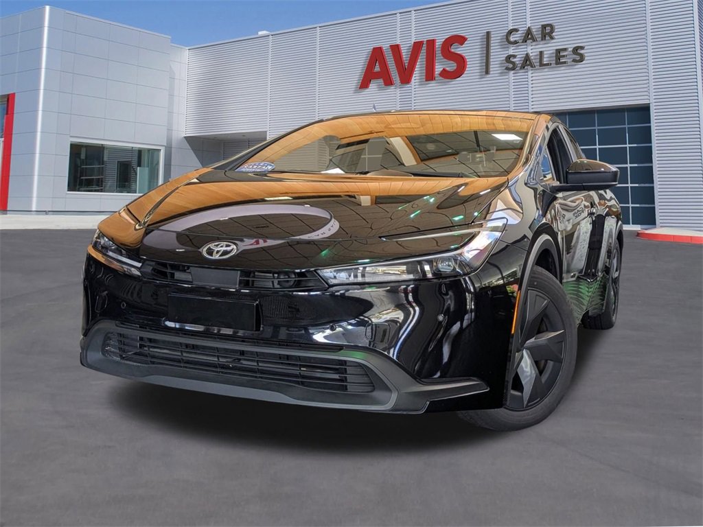 Used 2024 Toyota Prius LE