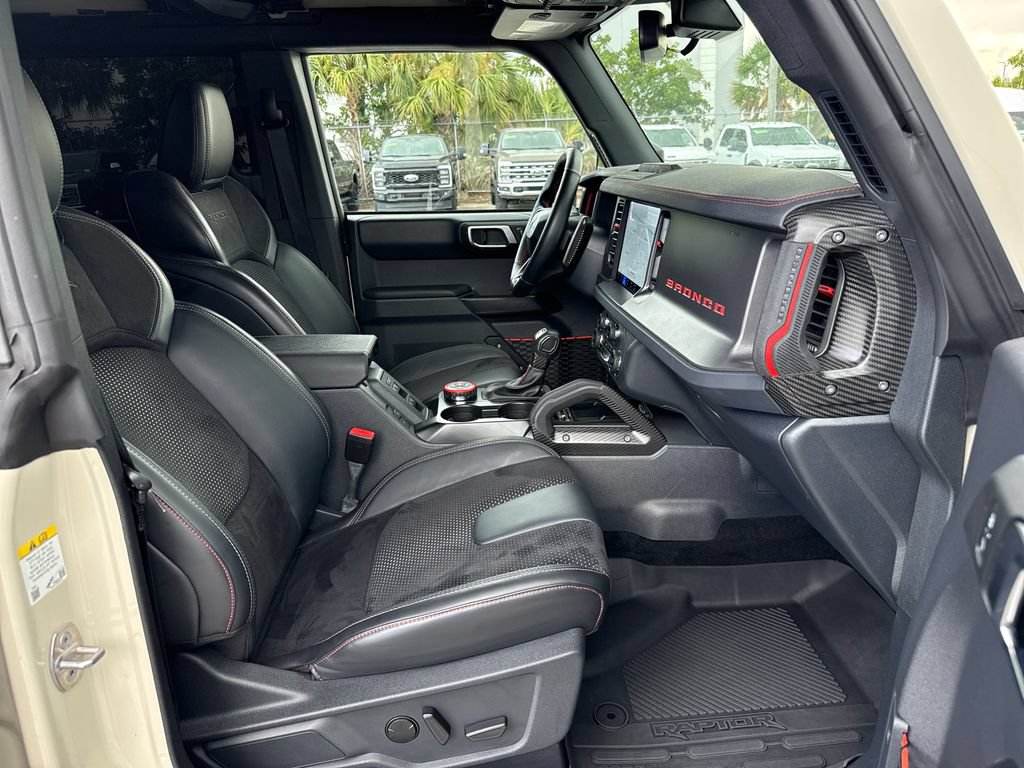 Certified 2025 Ford Bronco Raptor w/ Interior Carbon Fiber Pack AWD/4WD image 28