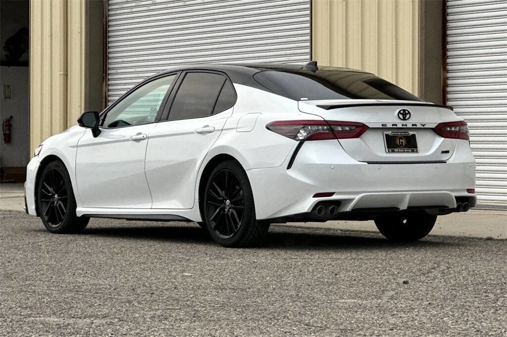 Used 2023 Toyota Camry XSE w/ Navigation Package image 5