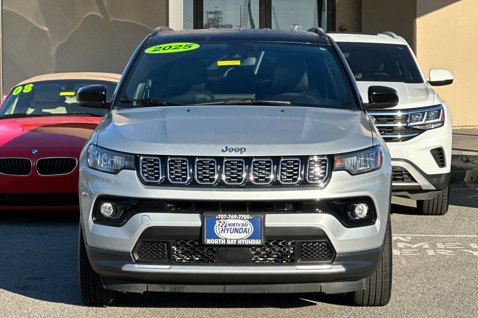 Used 2025 Jeep Compass Limited image 9
