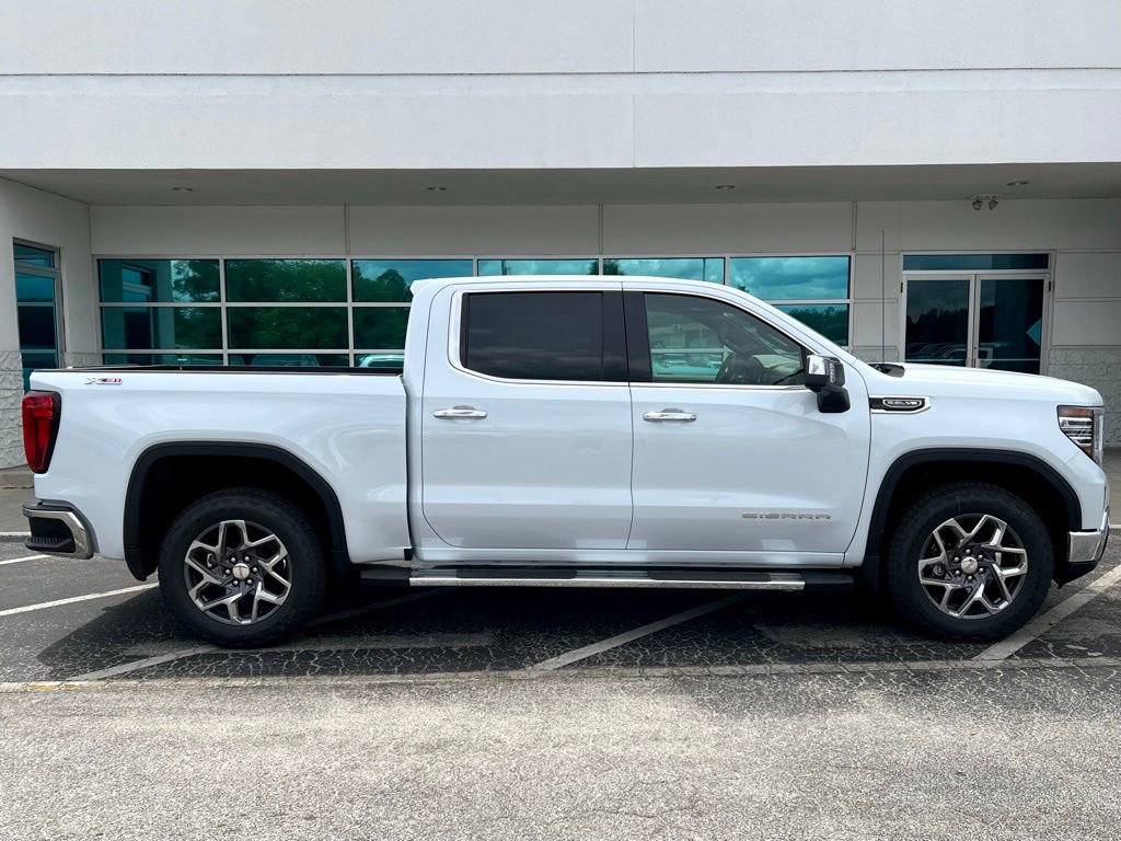New 2026 GMC Sierra 1500 SLT w/ SLT Premium Plus Package AWD/4WD image 3