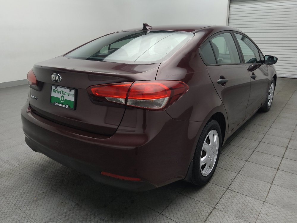 Used 2017 Kia Forte LX FWD image 9