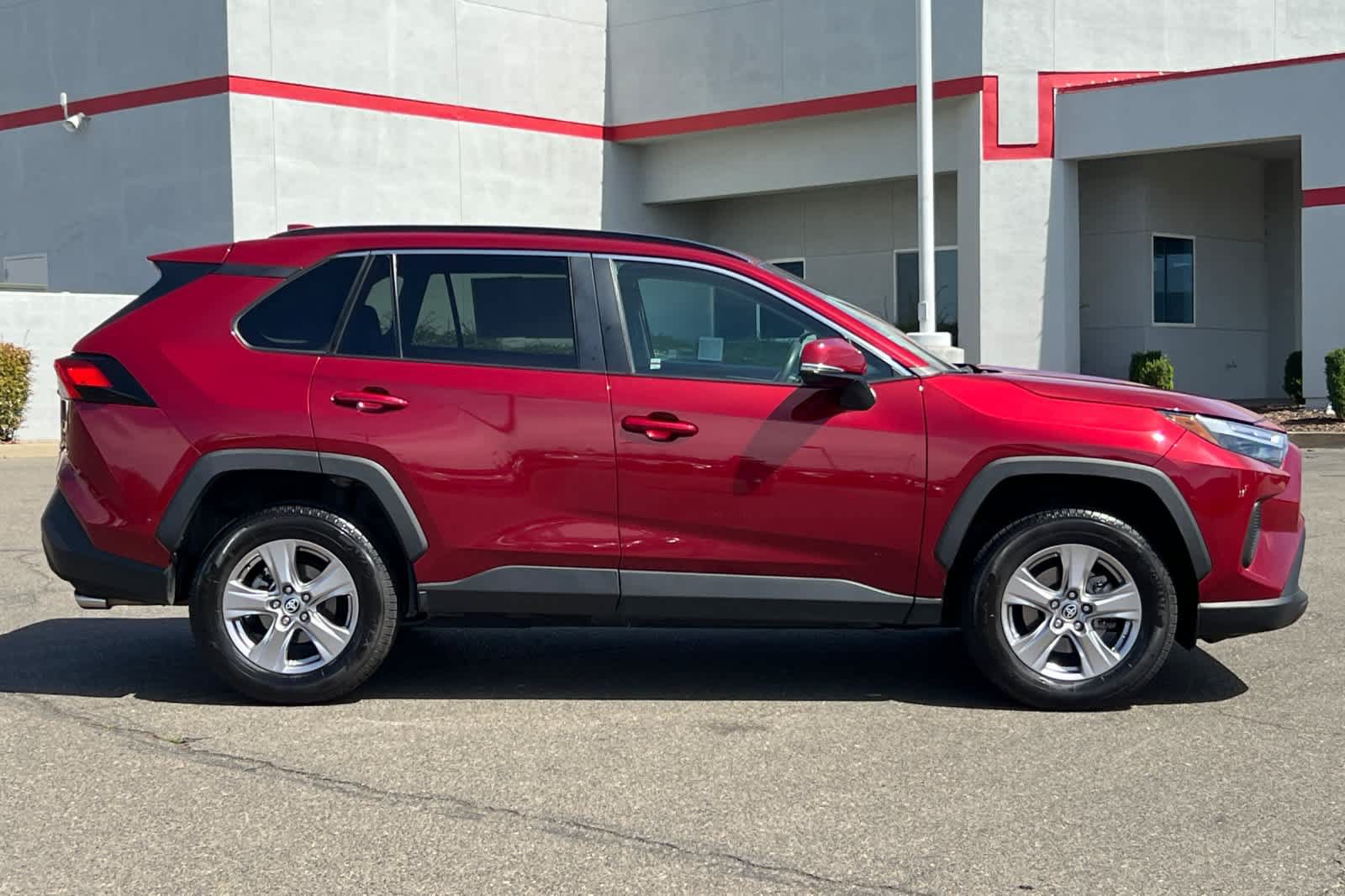 Certified 2023 Toyota RAV4 XLE AWD/4WD image 6