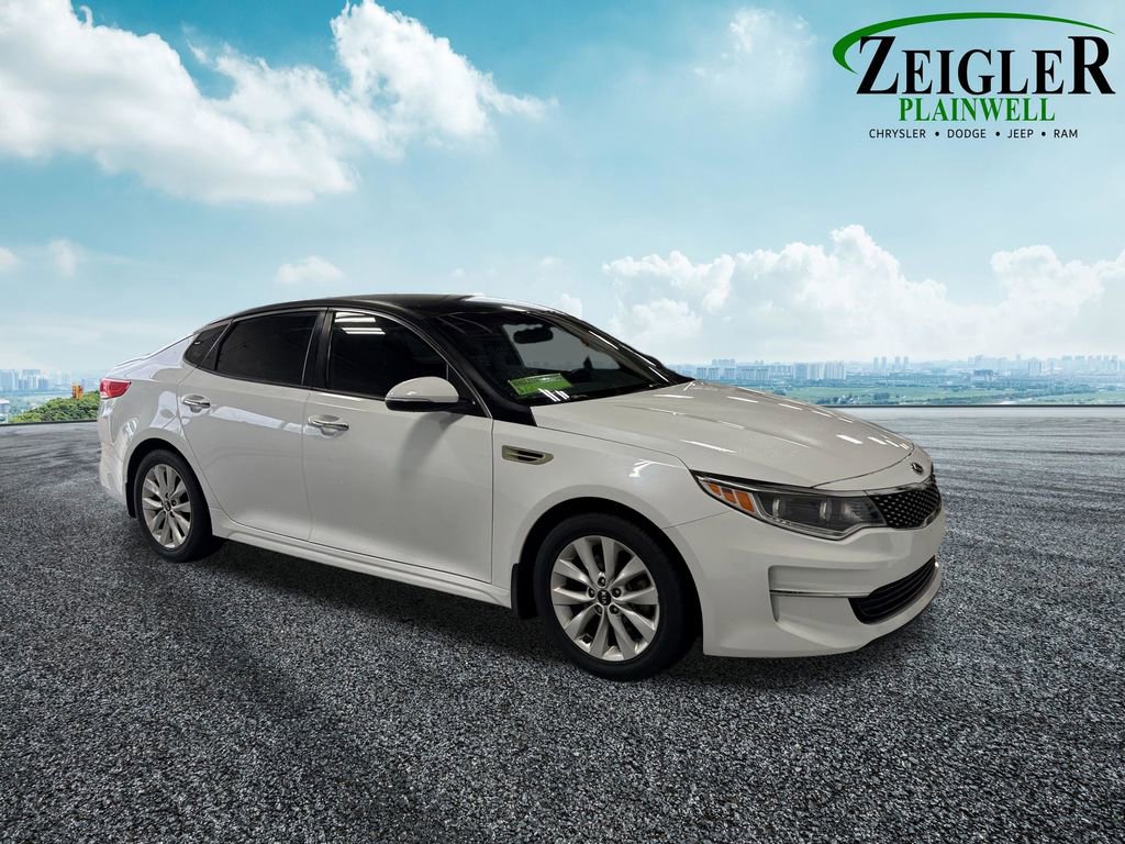 Used 2016 Kia Optima EX image 14