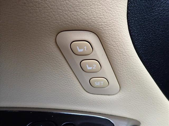 Used 2015 Toyota Avalon XLE Touring FWD image 13