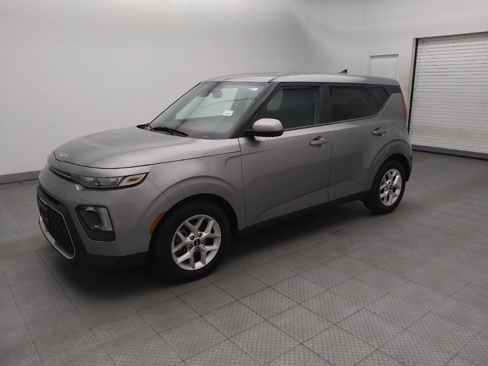 Used 2022 Kia Soul LX w/ Technology Package FWD image 2
