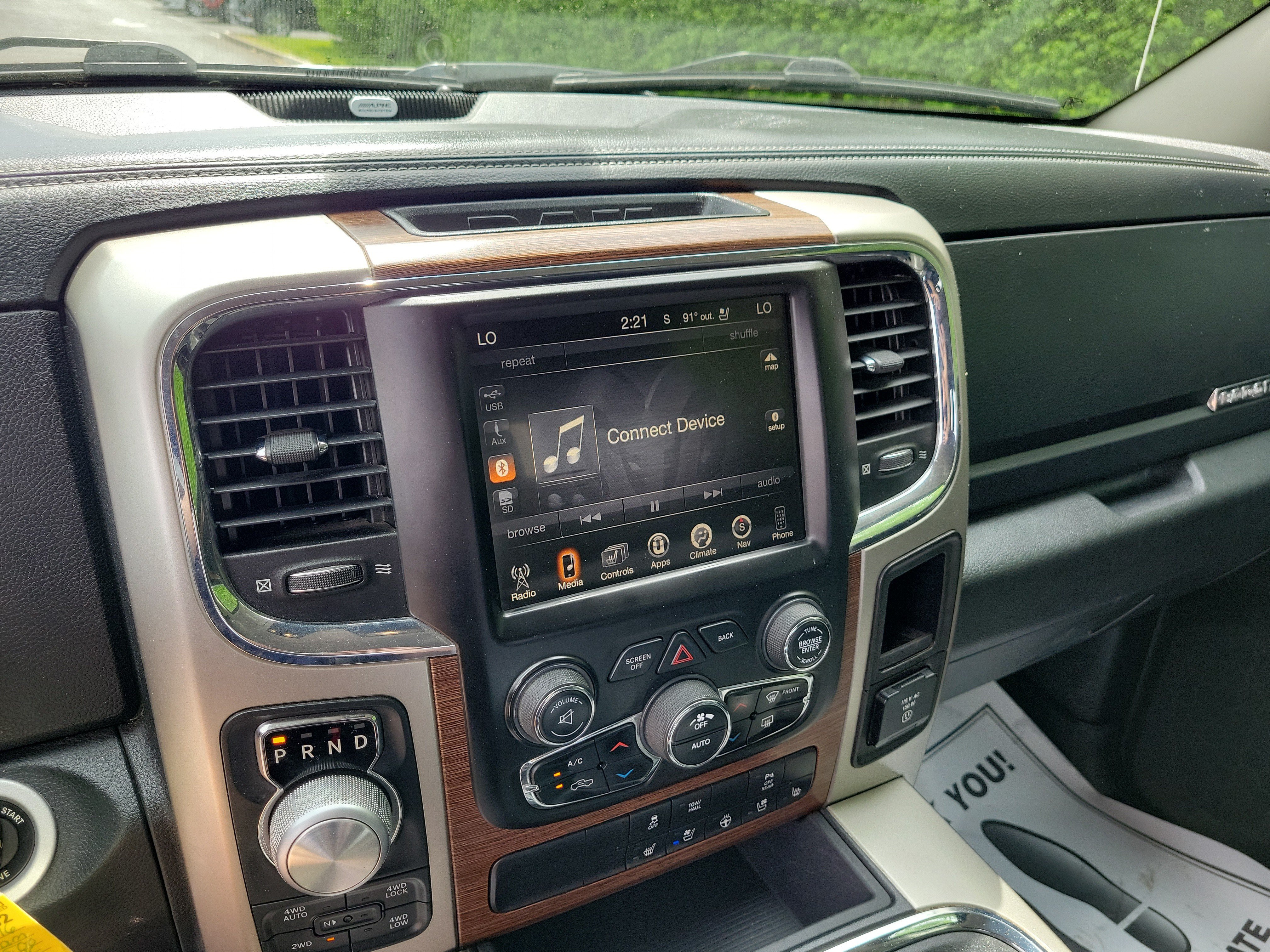 Used 2016 RAM 1500 Laramie AWD/4WD image 29