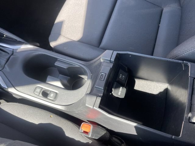 Used 2025 Toyota Corolla LE FWD image 21