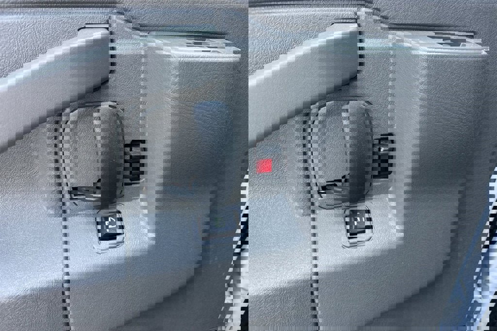 New 2024 Chevrolet Express 3500 w/ Power Convenience Package image 11