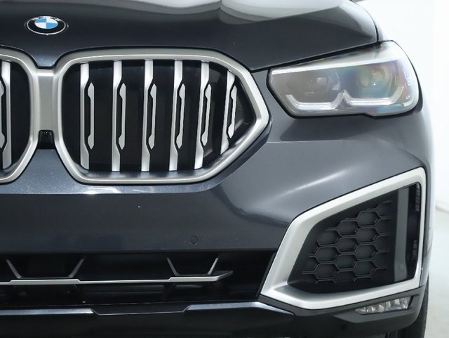 Used 2021 BMW X6 xDrive40i w/ Premium Package image 7