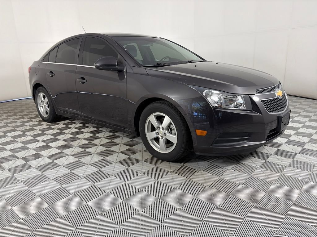 Used 2014 Chevrolet Cruze LT image 1