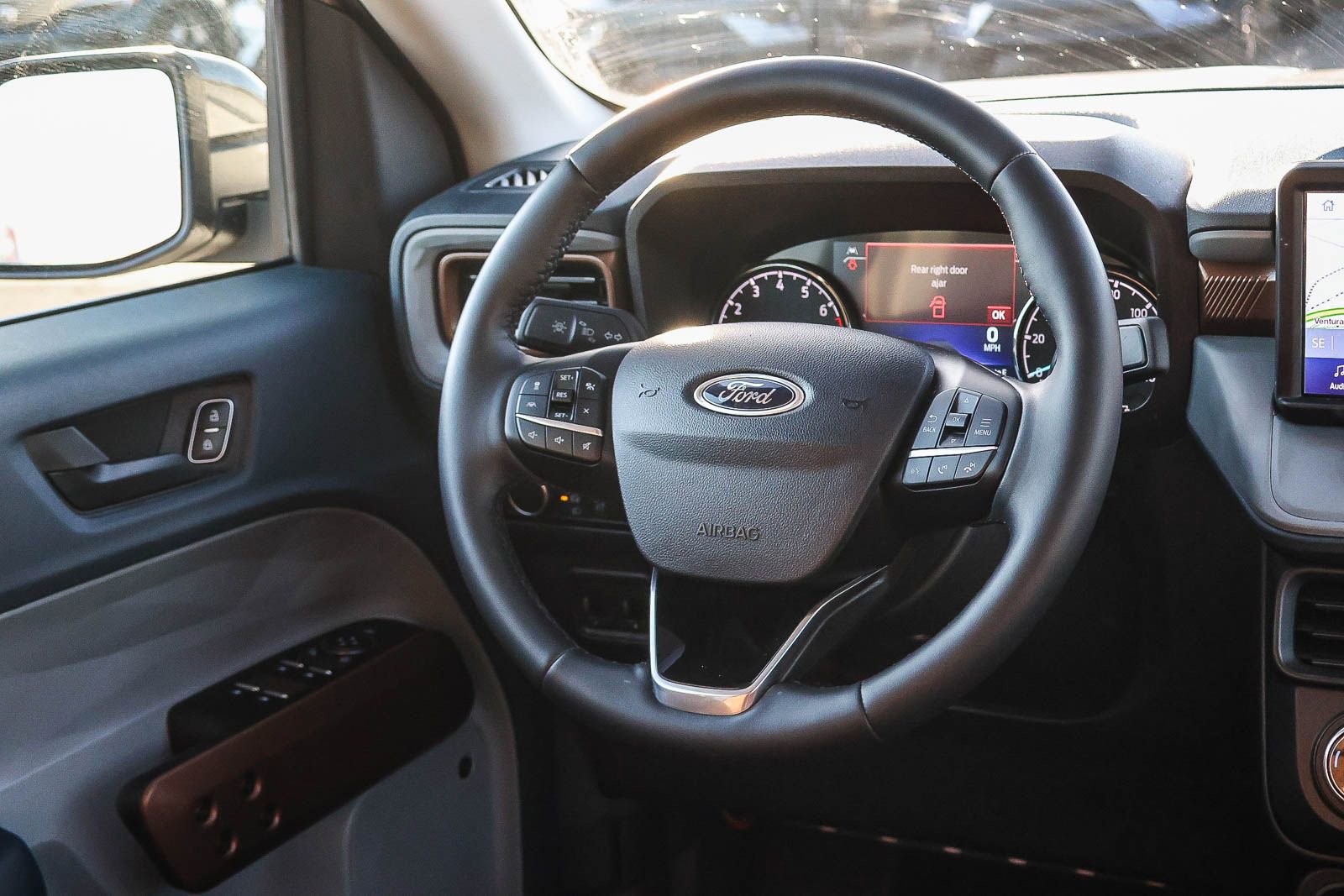 Used 2024 Ford Maverick Lariat w/ 4K Tow Package image 25