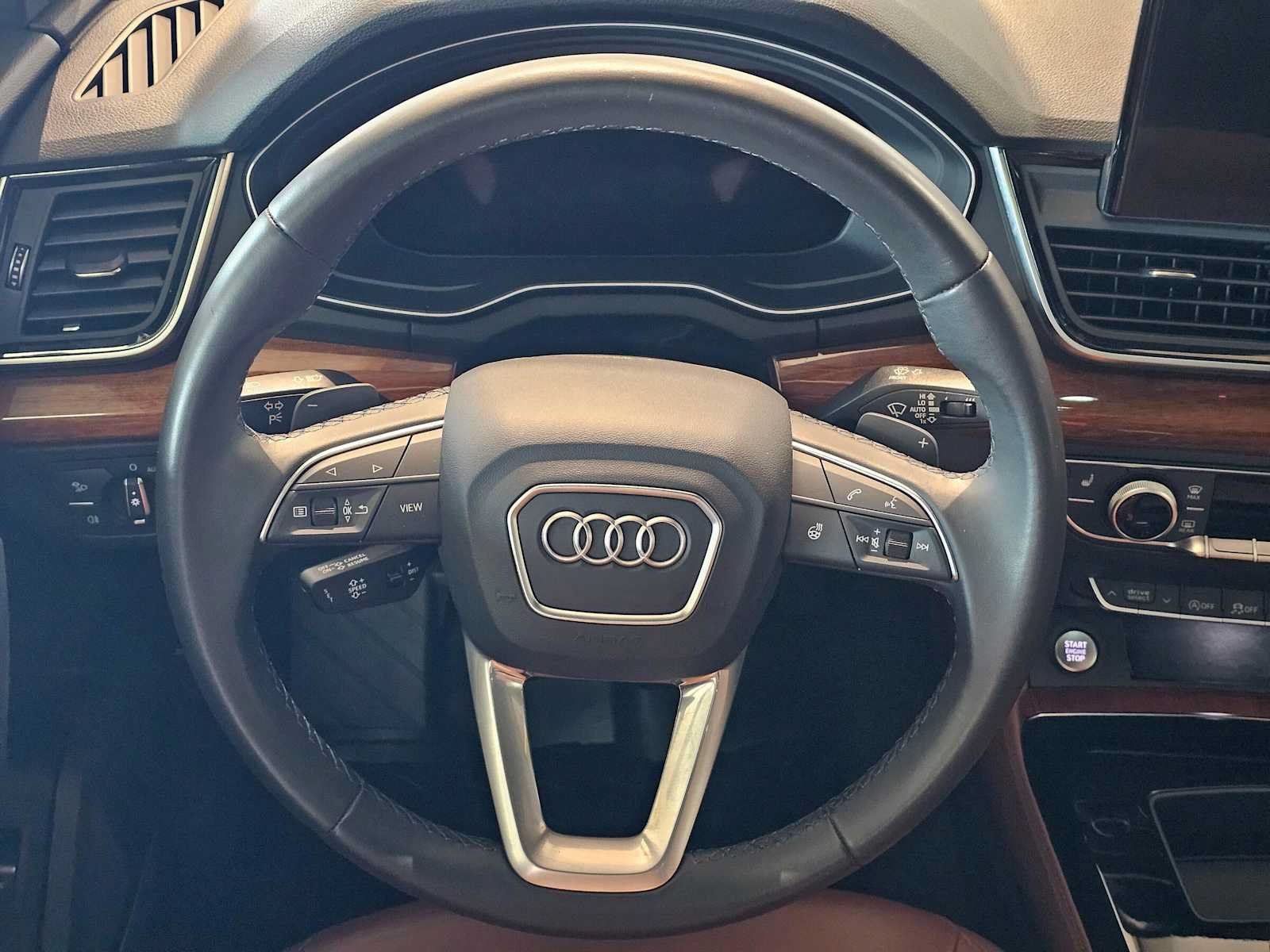 Used 2023 Audi Q5 2.0T Premium Plus w/ Premium Plus Package AWD/4WD image 21