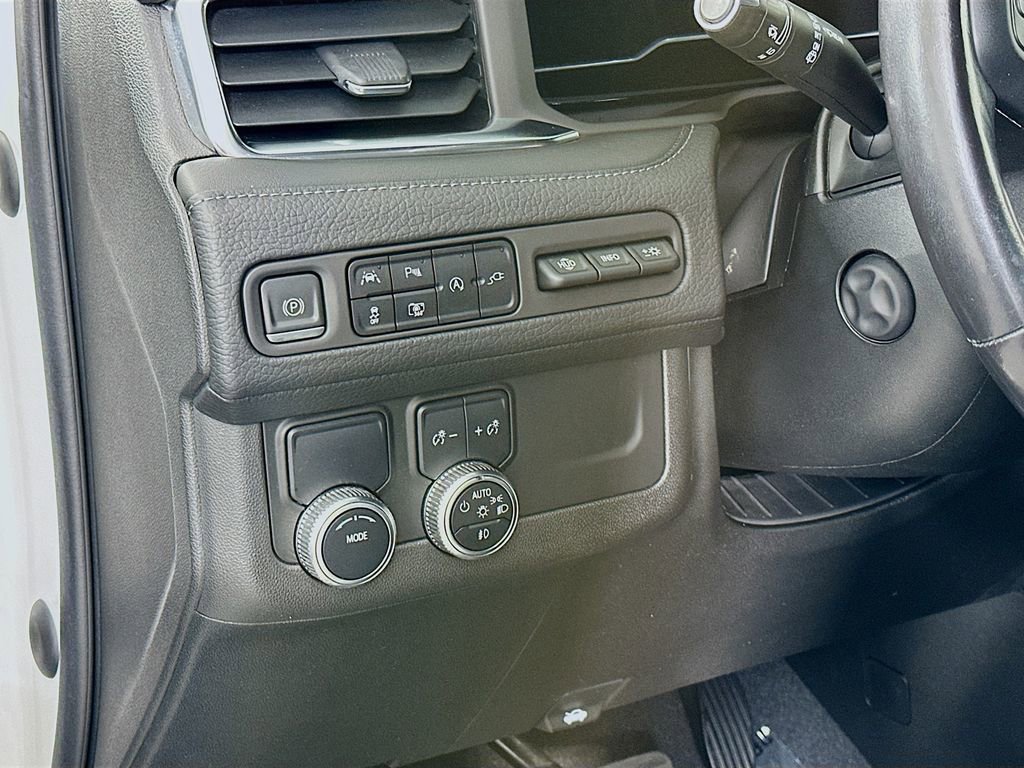 Used 2022 GMC Yukon Denali image 11