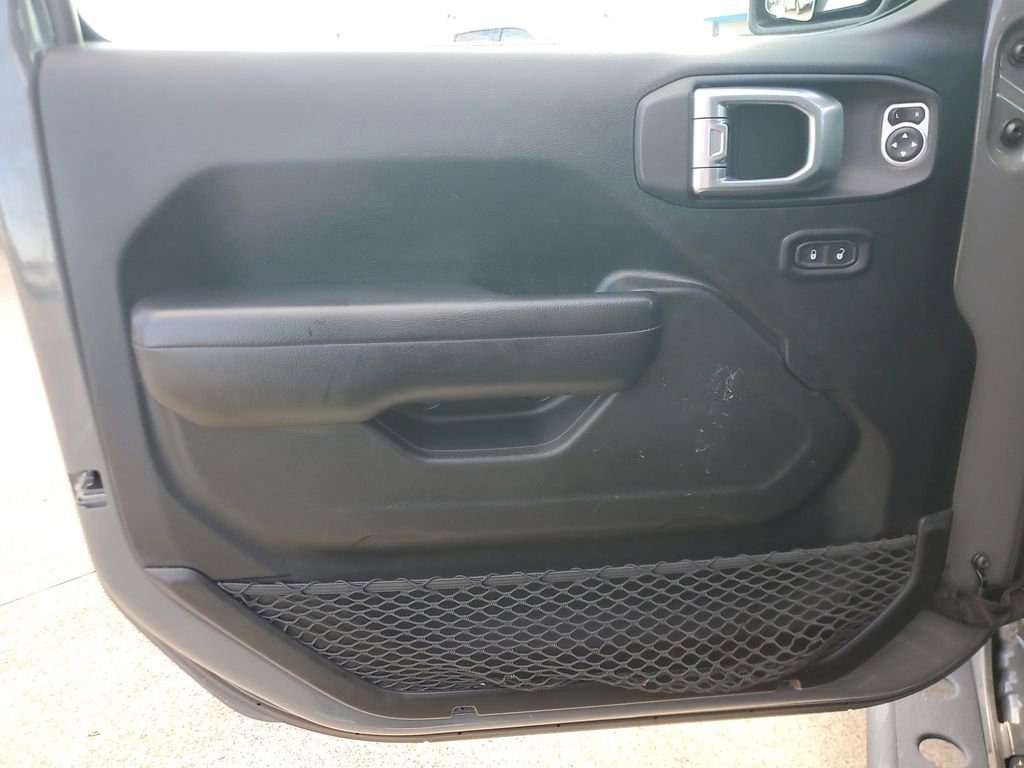 Used 2019 Jeep Wrangler Unlimited Sport S image 17